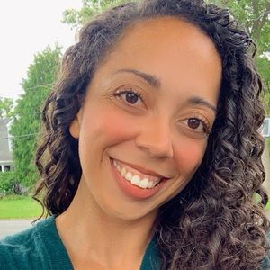 Meet your Posher, Jasmin